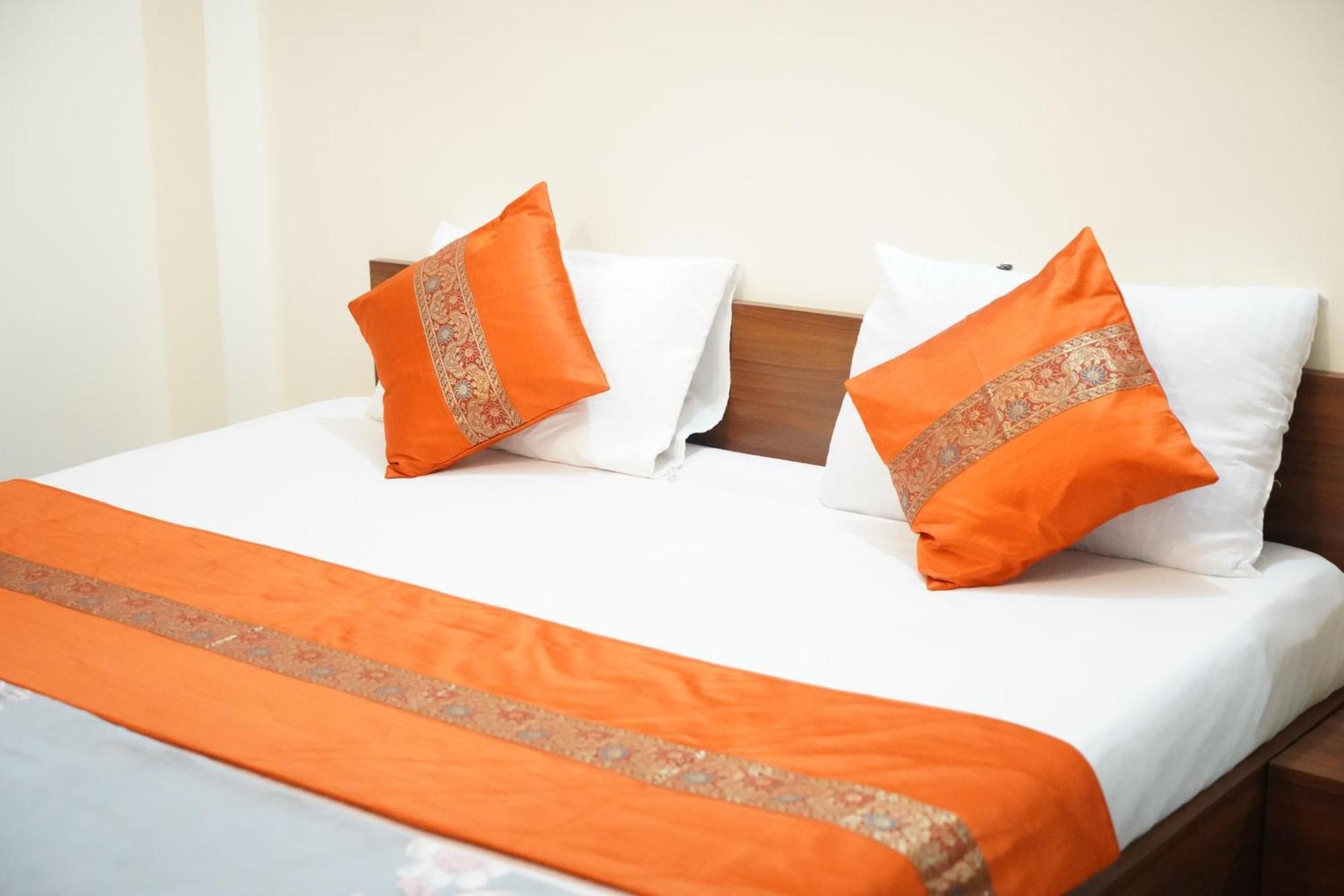 Kashi Paradise Stay Varanasi Bagian luar foto