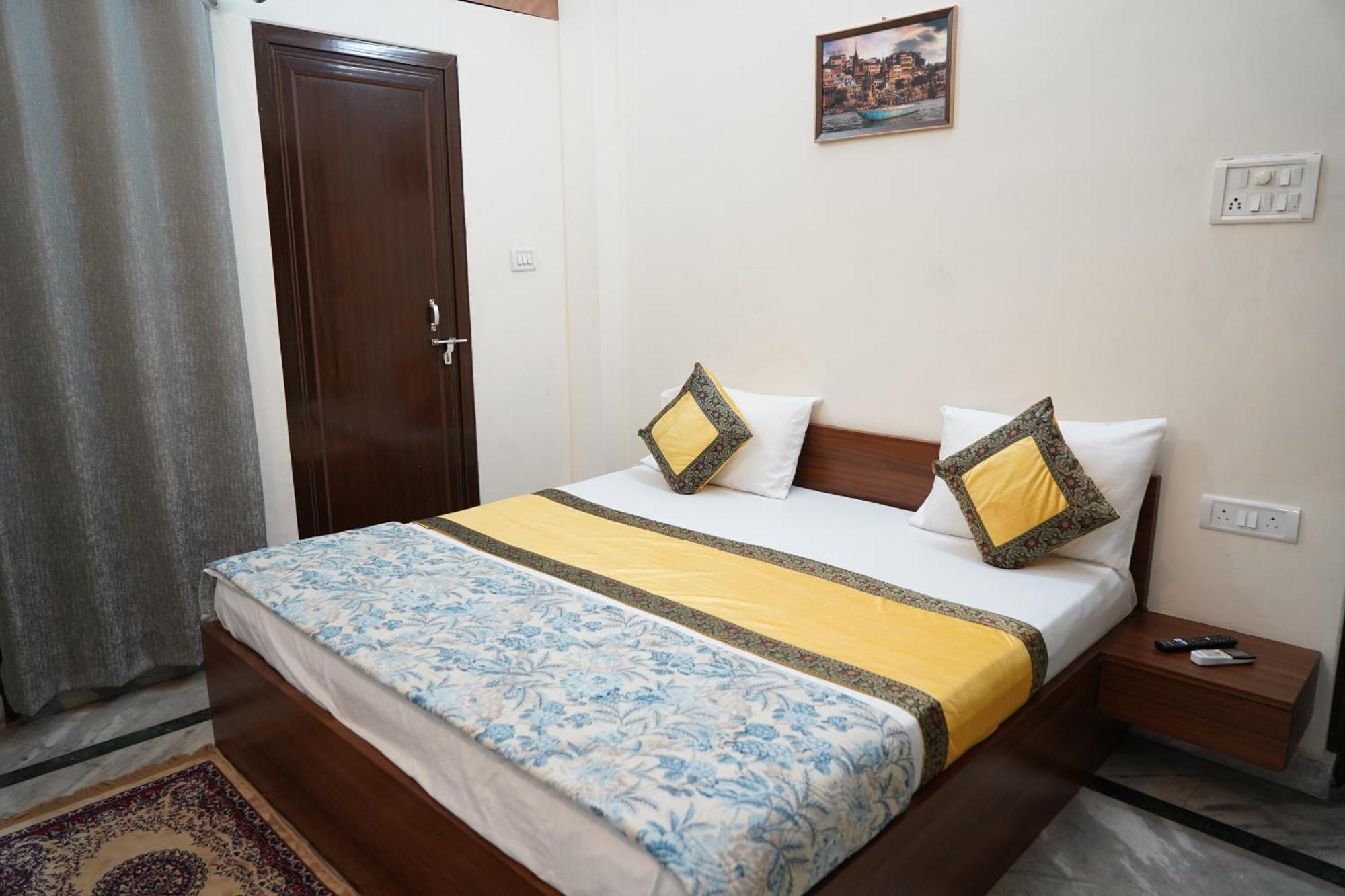 Kashi Paradise Stay Varanasi Bagian luar foto
