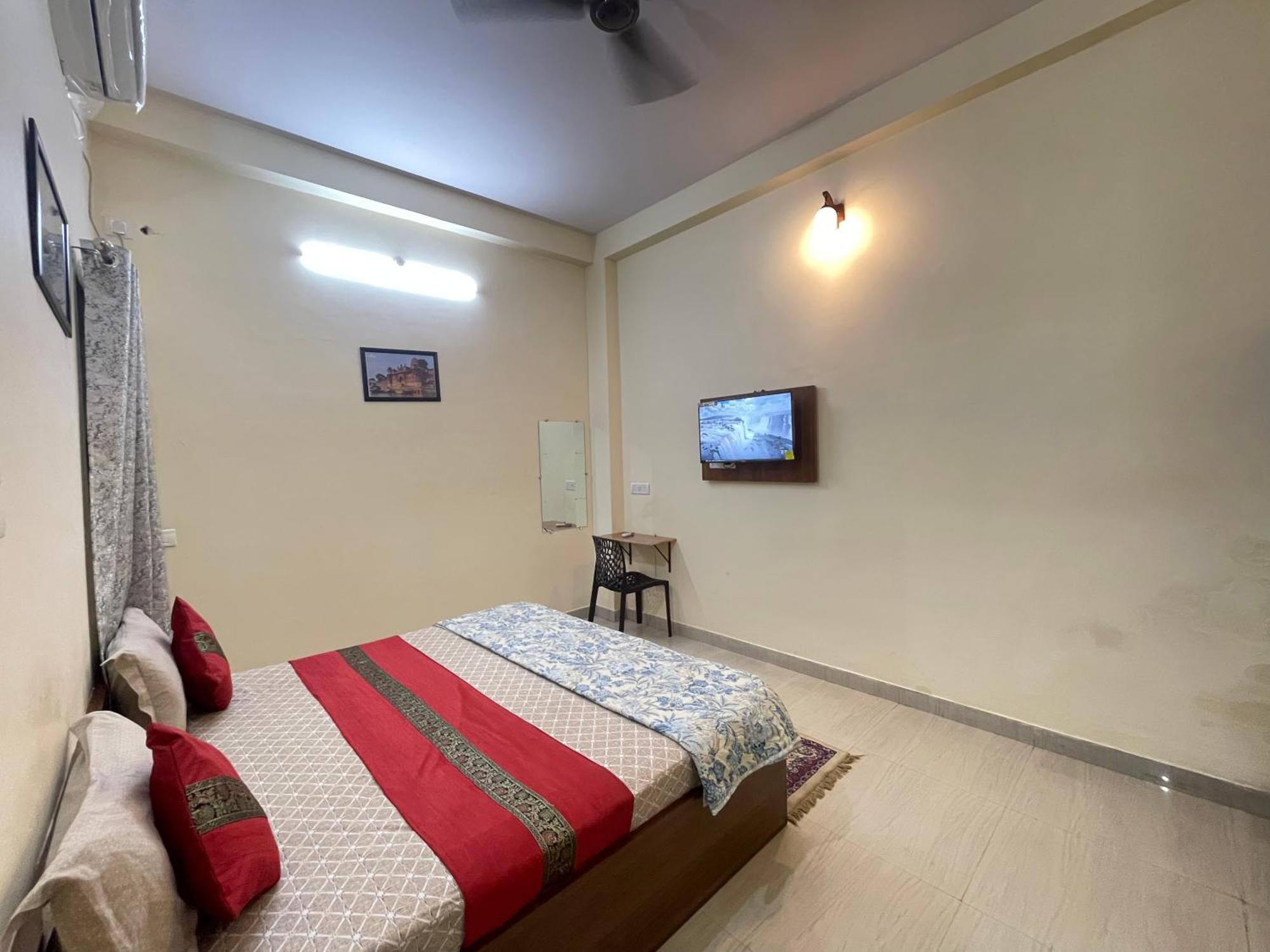 Kashi Paradise Stay Varanasi Bagian luar foto
